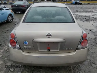 2006 Nissan Altima 2.5 with VIN 1N4AL11D76N365568, listed as a Copart auction lot 50384325 with 178,870 mi miles and Salvage Title. Bid and sale history available at carsss.com. Image 6.