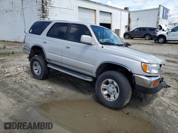 1997 Toyota 4Runner SR5 z VIN JT3HN86R2V0085668, wystawiony jako Copart lot #56460025 z przebiegiem 127 352 mil mil oraz Szkoda całkowita • Salvage title. Historia ofert i sprzedaży dostępna na DreamBid. Obrazek 4.