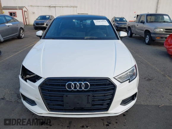 2020 Audi A3 Premium z VIN WAUAUGFF8LA104292, wystawiony jako IAAI lot #37879554 z przebiegiem 28 202 mil mil oraz . Historia ofert i sprzedaży dostępna na DreamBid. Obrazek 13.