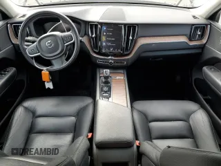 2021 Volvo XC60 Momentum with VIN YV4A22RK7M1721444, listed as a Copart auction lot 77663314 with 0 mi miles and Salvage Title. Bid and sale history available at carsss.com. Image 8.