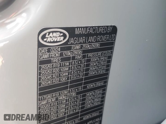 2025 Land Rover Range Rover Velar Dynamic SE z VIN SALYL2EX9SA393675, wystawiony jako Copart lot #74065714 z przebiegiem Nie podano mil oraz Nie do naprawy • Non repairable. Historia ofert i sprzedaży dostępna na DreamBid. Obrazek 14.