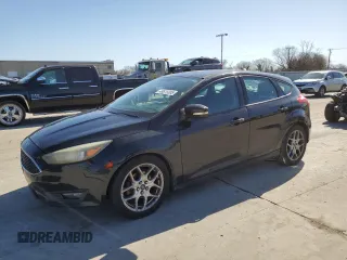 2015 Ford Focus SE with VIN 1FADP3K25FL323776, listed as a Copart auction lot 48613305 with 154,347 mi miles and Clean Title. Bid and sale history available at carsss.com. Image 1.