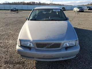 1998 Volvo V70 GLT with VIN YV1LW5679W2527717, listed as a Copart auction lot 43663345 with 206,013 mi miles and Salvage Title. Bid and sale history available at carsss.com. Image 5.