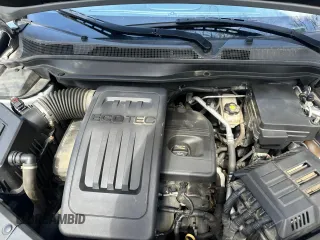 2015 Chevrolet Equinox LS with VIN 2GNFLEEK2F6214682, listed as a Copart auction lot 54394345 with 123,776 mi miles and Clean Title. Bid and sale history available at carsss.com. Image 7.