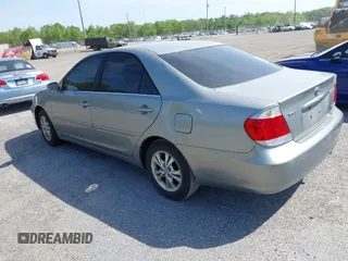 2005 Toyota Camry LE with VIN 4T1BF32KX5U610667, listed as a IAAI auction lot 42132769 with Not Provided miles and . Bid and sale history available at DreamBid. Image 3.