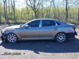 2013 Hyundai Equus Signature with VIN KMHGH4JH6DU062970, listed as a IAAI auction lot 42147197 with 131,799 mi miles and . Bid and sale history available at DreamBid. Image 14.