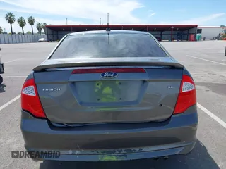 2011 Ford Fusion SE with VIN 3FAHP0HA9BR113630, listed as a IAAI auction lot 42024520 with 126,174 mi miles. Bid and sale history available at carsss.com. Image 16.