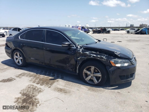 2013 Volkswagen Passat SE w/Sunroof with VIN 1VWBH7A38DC128488, listed as a Copart auction lot 53741205 with 149,118 mi miles and Salvage Title. Bid and sale history available at carsss.com. Image 4.