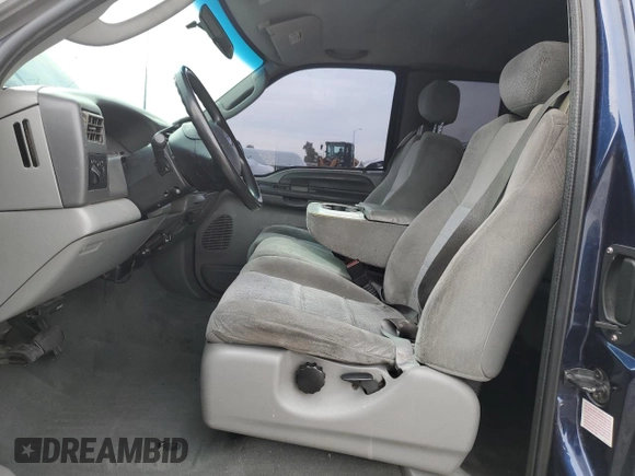 2003 Ford F-250 XL with VIN 1FTNX21L33EC53519, listed as a Copart auction lot 50188755 with 212,101 mi miles and Salvage title. Bid and sale history available at DreamBid. Image 7.