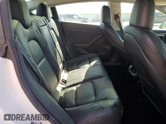 2023 Tesla Model 3 z VIN 5YJ3E1EA8PF418579, wystawiony jako Copart lot #54108945 z przebiegiem 68 444 mil mil oraz Szkoda całkowita • Salvage title. Historia ofert i sprzedaży dostępna na DreamBid. Obrazek 10.