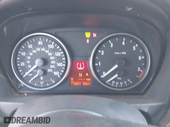 2006 BMW 3 Series 325i with VIN WBAVB13546KX50170, listed as a IAAI auction lot 41960414 with 118,453 mi miles and . Bid and sale history available at carsss.com. Image 7.