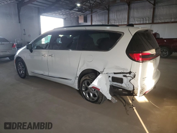 2023 Chrysler Pacifica Limited with VIN 2C4RC3GG0PR576447, listed as a Copart auction lot 48668655 with Not provided miles and Salvage title. Bid and sale history available at DreamBid. Image 2.