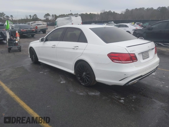 2015 Mercedes-Benz E 350 Sport with VIN WDDHF5KBXFB099488, listed as a IAAI auction lot 41288935 with 81,689 mi miles and . Bid and sale history available at DreamBid. Image 3.