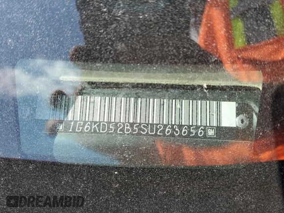 1995 Cadillac DeVille z VIN 1G6KD52B5SU263656, wystawiony jako Copart lot #83631284 z przebiegiem Nie podano mil oraz Szkoda całkowita • Salvage title. Historia ofert i sprzedaży dostępna na DreamBid. Obrazek 13.