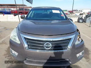 2014 Nissan Altima SL with VIN 1N4BL3AP9EC284477, listed as a IAAI auction lot 41403427 with 100,437 mi miles and . Bid and sale history available at DreamBid. Image 12.