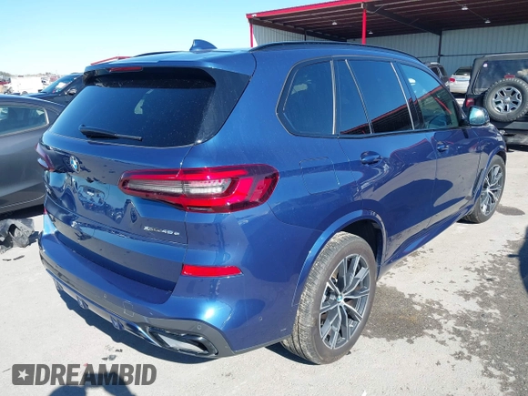 2021 BMW X5 xDrive45e with VIN 5UXTA6C06M9F65364, listed as a IAAI auction lot 41243236 with 1 mi miles. Bid and sale history available at carsss.com. Image 4.