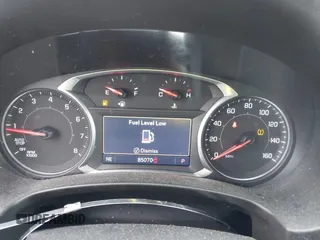 2020 GMC Terrain SLT z VIN 3GKALPEV6LL136556, wystawiony jako IAAI lot #42228618 z przebiegiem 85 070 mil mil oraz . Historia ofert i sprzedaży dostępna na DreamBid. Obrazek 7.