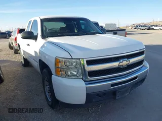 2009 Chevrolet Silverado 1500 LT with VIN 2GCEC29C891119700, listed as a IAAI auction lot 41659871 with 210,809 mi miles. Bid and sale history available at carsss.com. Image 1.