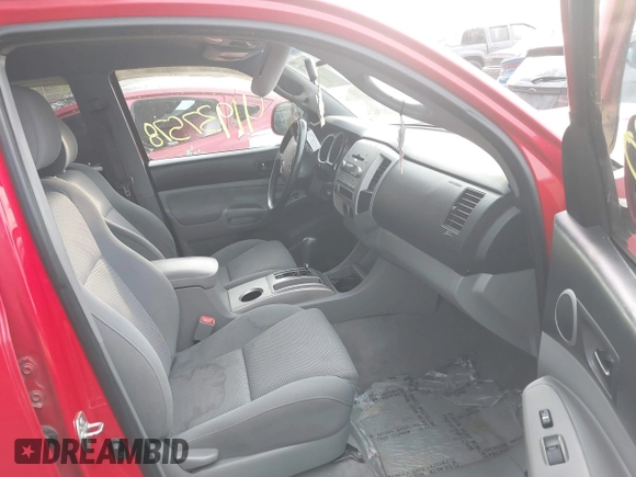 2007 Toyota Tacoma with VIN 5TELU42N17Z366853, listed as a IAAI auction lot 41937578 with 309,953 mi miles and . Bid and sale history available at DreamBid. Image 5.