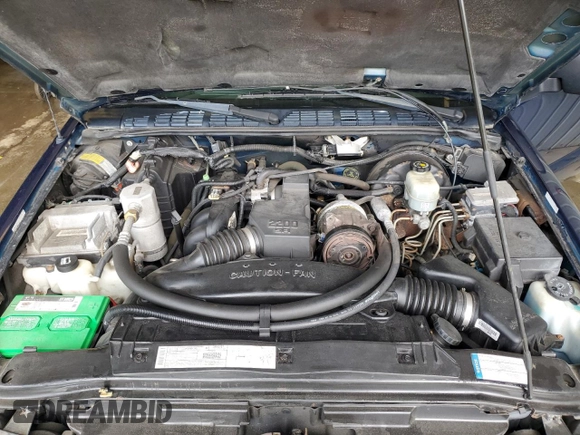2001 Chevrolet S-10 LS with VIN 1GCCS19561K159493, listed as a Copart auction lot 55622415 with 86,979 mi miles and Salvage Title. Bid and sale history available at DreamBid. Image 11.