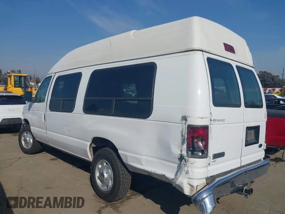 2007 Ford Econoline Cargo Commercial with VIN 1FTNS24W47DB08151, listed as a IAAI auction lot 41449205 with 638,815 mi miles and . Bid and sale history available at DreamBid. Image 3.