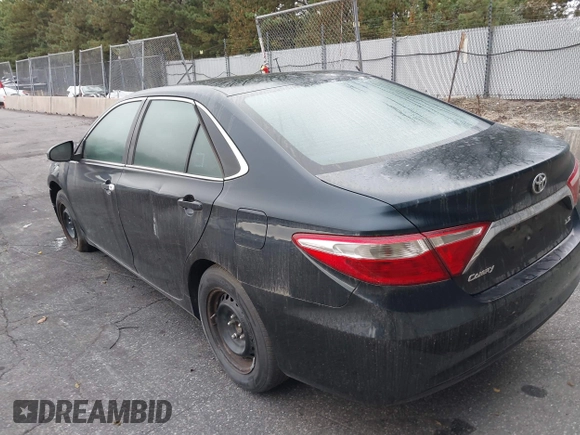 2017 Toyota Camry XLE with VIN 4T1BF1FK9HU683287, listed as a IAAI auction lot 40466329 with 57,139 mi miles and . Bid and sale history available at DreamBid. Image 3.