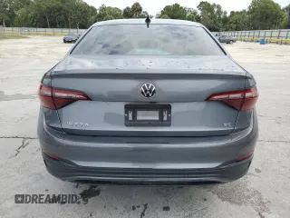 2022 Volkswagen Jetta SE with VIN 3VWEM7BU8NM010697, listed as a Copart auction lot 56521505 with 9,110 mi miles and Salvage title. Bid and sale history available at DreamBid. Image 6.