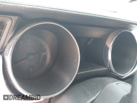 2016 Ford Mustang GT с VIN 1FA6P8CF4G5311762, выставлен на аукционе IAAI как лот 42052533 с пробегом Не указан миль и . История ставок и продаж доступна на DreamBid. Изображение 7.