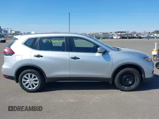 2019 Nissan Rogue SV with VIN KNMAT2MV0KP537250, listed as a IAAI auction lot 41850625 with 109,474 mi miles. Bid and sale history available at carsss.com. Image 13.