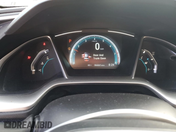 2017 Honda Civic EX z VIN 19XFC2F7XHE209024, wystawiony jako Copart lot #48227055 z przebiegiem 66 661 mil mil oraz Szkody całkowita. Historia ofert i sprzedaży dostępna na DreamBid. Obrazek 9.