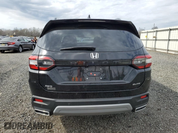 2025 Honda Pilot Elite z VIN 5FNYG1H83SB028135, wystawiony jako Copart lot #53022945 z przebiegiem 15 805 mil mil oraz Szkoda całkowita • Salvage title. Historia ofert i sprzedaży dostępna na DreamBid. Obrazek 6.