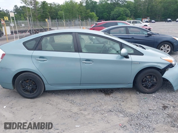 2013 Toyota Prius One with VIN JTDKN3DU6D5645771, listed as a IAAI auction lot 42231363 with 152,576 mi miles and . Bid and sale history available at carsss.com. Image 13.