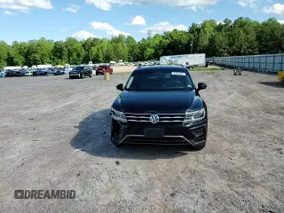 2018 Volkswagen Tiguan S с VIN 3VV0B7AXXJM122461, выставлен на аукционе Copart как лот 56054285 с пробегом 77 176 миль миль и Списание • Salvage title. История ставок и продаж доступна на DreamBid. Изображение 14.