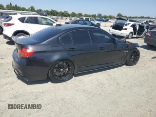 2015 BMW M3 z VIN WBS3C9C50FJ276092, wystawiony jako Copart lot #60759755 z przebiegiem Nie podano mil oraz Czysty tytuł • Clean title. Historia ofert i sprzedaży dostępna na DreamBid. Obrazek 3.