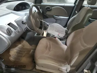 2004 Saturn ION ION 1 z VIN 1G8AF52F64Z155715, wystawiony jako Copart lot #48137765 z przebiegiem 105 711 mil mil oraz Szkoda całkowita • Salvage title. Historia ofert i sprzedaży dostępna na DreamBid. Obrazek 7.