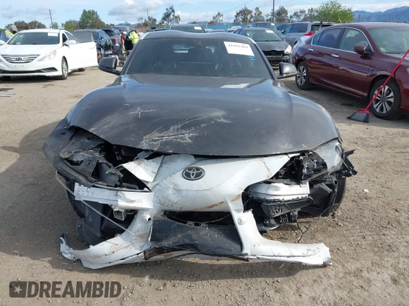 2021 Toyota Supra 3.0 with VIN WZ1DB0C09MW039777, listed as a IAAI auction lot 41915469 with 43,956 mi miles and . Bid and sale history available at DreamBid. Image 12.