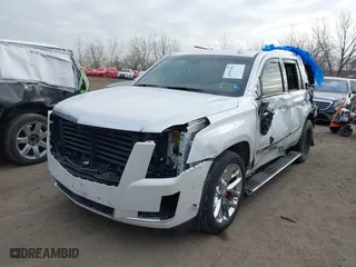 2017 Cadillac Escalade Platinum with VIN 1GYS4DKJ7HR277904, listed as a IAAI auction lot 41757014 with 109,177 mi miles. Bid and sale history available at carsss.com. Image 20.