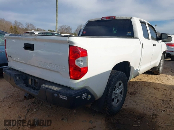 2016 Toyota Tundra 4WD Truck SR with VIN 5TFUW5F13GX569472, listed as a IAAI auction lot 41174168 with 181,703 mi miles. Bid and sale history available at carsss.com. Image 4.