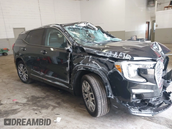 2024 GMC Terrain Denali with VIN 3GKALXEG6RL148457, listed as a IAAI auction lot 41672968 with 11,997 mi miles. Bid and sale history available at carsss.com. Image 15.