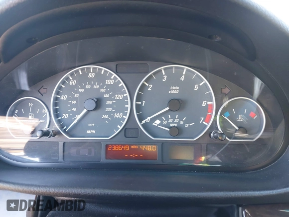 2001 BMW 3 Series 330Ci with VIN WBABS53451JU83279, listed as a IAAI auction lot 41495682 with 238,649 mi miles. Bid and sale history available at carsss.com. Image 7.