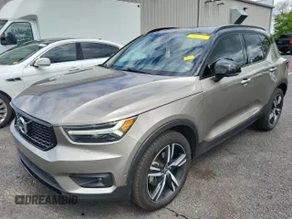 2022 Volvo XC40 R-Design с VIN YV4162UM2N2769099, выставлен на аукционе IAAI как лот 42455853 с пробегом 92 375 миль миль и . История ставок и продаж доступна на DreamBid. Изображение 8.
