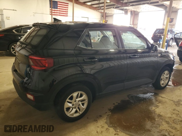 2022 Hyundai Venue SE z VIN KMHRB8A39NU142464, wystawiony jako Copart lot #51241925 z przebiegiem 75 018 mil mil oraz Szkoda całkowita • Salvage title. Historia ofert i sprzedaży dostępna na DreamBid. Obrazek 3.