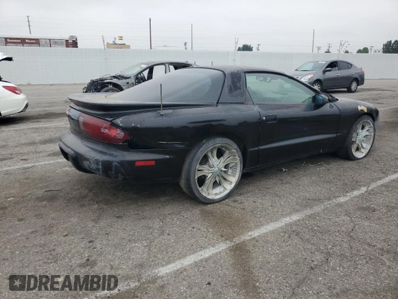 1995 Pontiac Firebird Firebird z VIN 2G2FS22S7S2241784, wystawiony jako Copart lot #53587895 z przebiegiem 218 211 mil mil oraz Czysty tytuł • Clean title. Historia ofert i sprzedaży dostępna na DreamBid. Obrazek 3.