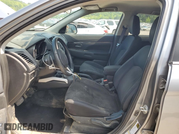2014 Mitsubishi Outlander SE z VIN 4A4AR4AU2EE023060, wystawiony jako Copart lot #59660495 z przebiegiem 169 570 mil mil oraz Szkoda całkowita • Salvage title. Historia ofert i sprzedaży dostępna na DreamBid. Obrazek 7.