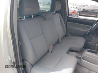 2007 Toyota Tacoma with VIN 5TENX22N77Z423352, listed as a IAAI auction lot 41615263 with 82,696 mi miles. Bid and sale history available at carsss.com. Image 8.