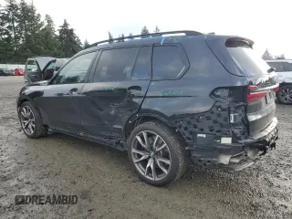2022 BMW X7 M50i with VIN 5UXCX6C01N9L57177, listed as a Copart auction lot 88522035 with 33,031 mi miles and Salvage Title. Bid and sale history available at carsss.com. Image 2.