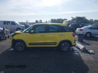 2014 FIAT 500L Trekking z VIN ZFBCFADH4EZ013485, wystawiony jako IAAI lot #42104043 z przebiegiem 157 744 mil mil oraz . Historia ofert i sprzedaży dostępna na DreamBid. Obrazek 14.