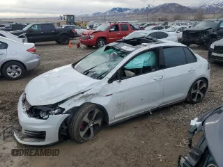 2015 Volkswagen Golf GTI SE with VIN 3VW5T7AU0FM014846, listed as a Copart auction lot 41404315 with 0 mi miles and Salvage Title. Bid and sale history available at carsss.com. Image 1.