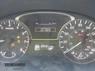 2015 Nissan Pathfinder S with VIN 5N1AR2MN7FC613554, listed as a IAAI auction lot 42050540 with 204,211 mi miles and . Bid and sale history available at DreamBid. Image 15.