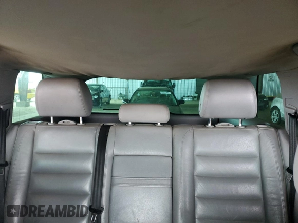 2006 Volkswagen Touareg 4.2L V8 with VIN WVGZM77L76D040030, listed as a Copart auction lot 53206065 with 133,997 mi miles and Clean Title. Bid and sale history available at DreamBid. Image 10.